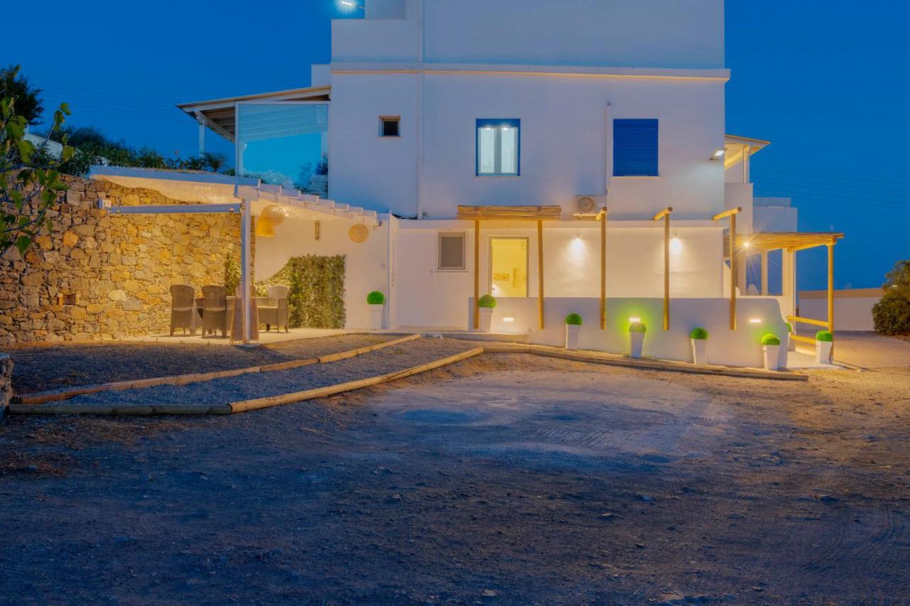 Endless Blue From Syros - Megas Gialos Resort - Suite 1 Екстер'єр фото