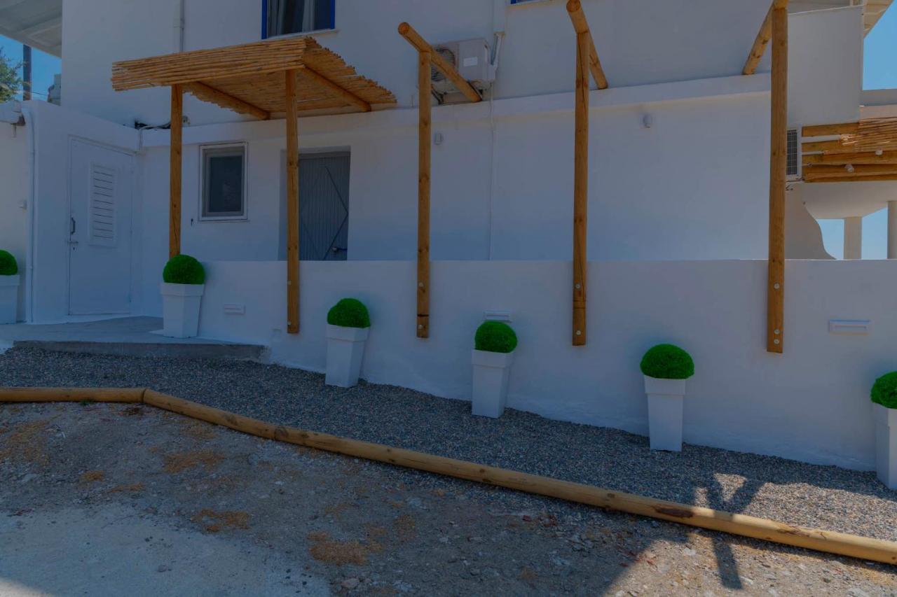 Endless Blue From Syros - Megas Gialos Resort - Suite 1 Екстер'єр фото