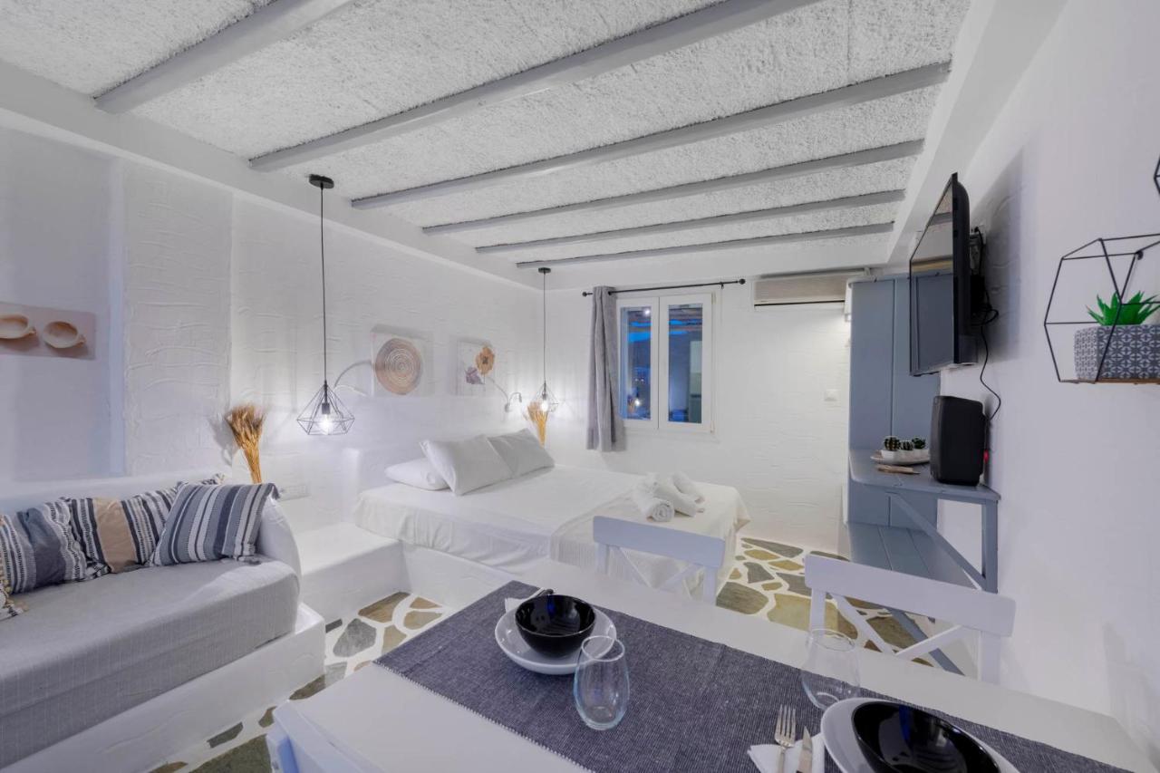 Endless Blue From Syros - Megas Gialos Resort - Suite 1 Екстер'єр фото
